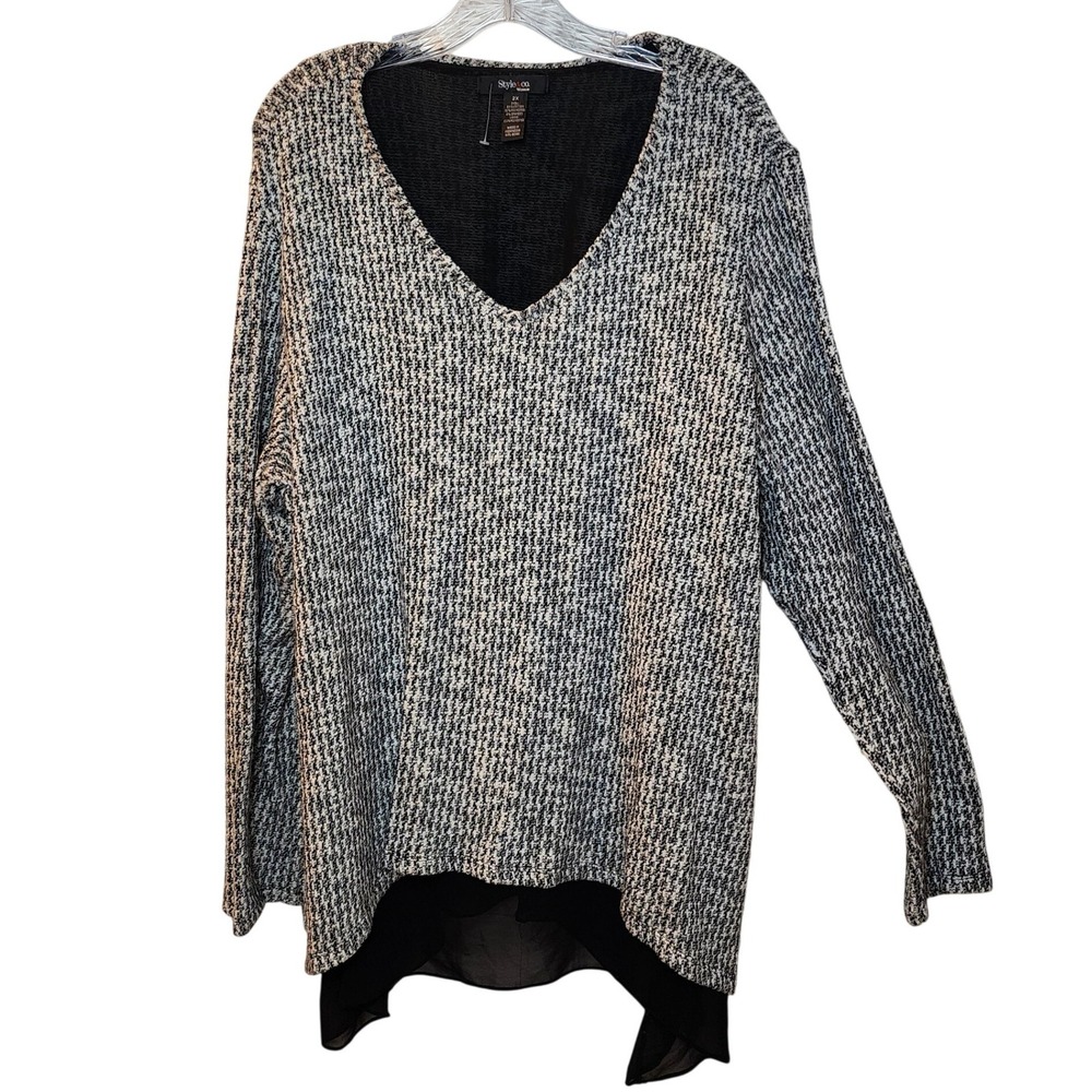 Style & Co Woman Plus Size 2X Faux Layered V-Neck Tunic Top Black White Textured